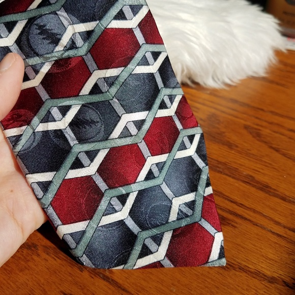 The Grateful Dead Wall of Sound Silk Tie - Picture 7 of 7